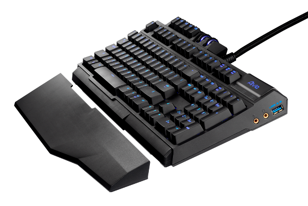 Gigabyte Aivia Osmium � USB-�����.    