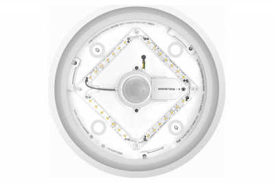 ���������� ���������� Yeelight Crystal Sensor Ceiling Light m � �������� �������� � ������������