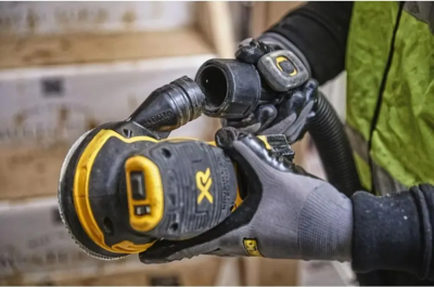 �������������� ������������ ������ DeWalt DCW210NT-XJ