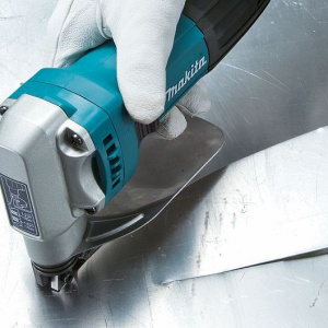 ������� �� ������� Makita JS1602