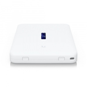 ���������� UniFi Dream Wall �������������+�.�������+PoE-����������+��������.