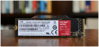 SSD-���������� WD 2Tb WDS200T1R0C